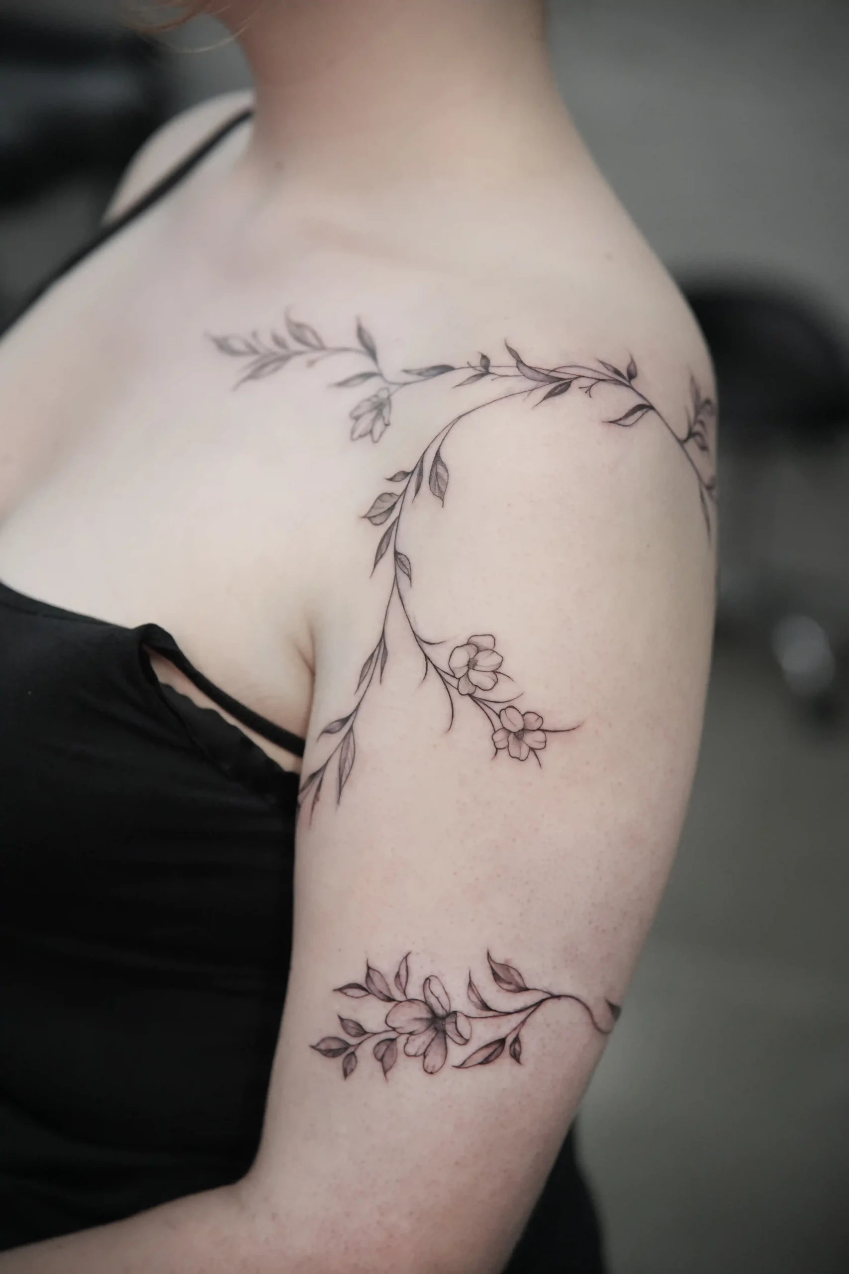 floral tattoo